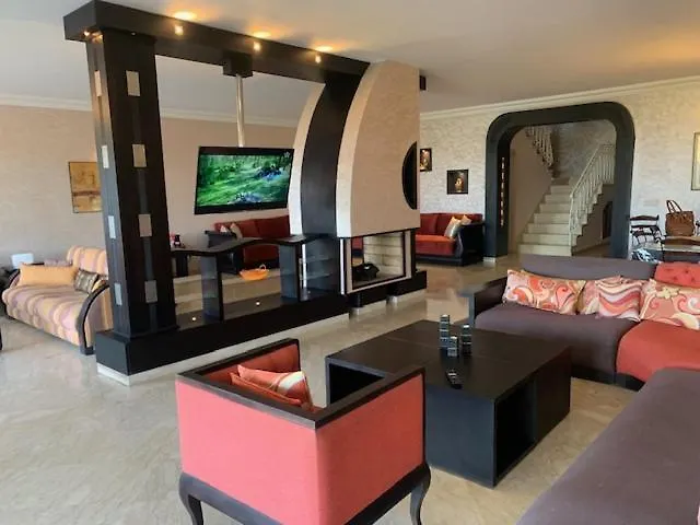 Luxury Seafront Villa With Ocean View, Pools, And Private Gardens Casablanca 0*,
